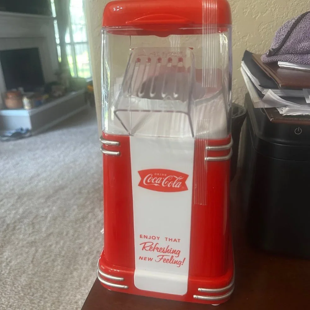 Coca - Picture 11 of 14